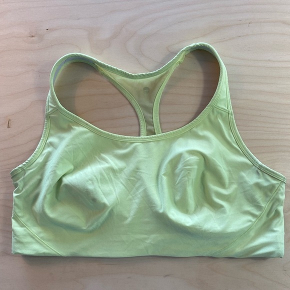 Avia Sports Bra size XXXL (22) (AI) - Picture 1 of 8